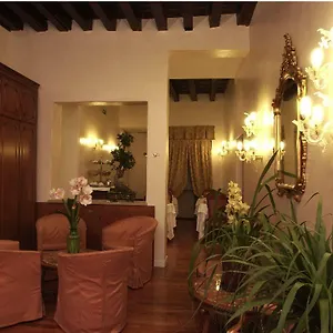 Canal Otel