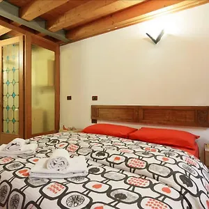 Mario 1479 Apartamento
