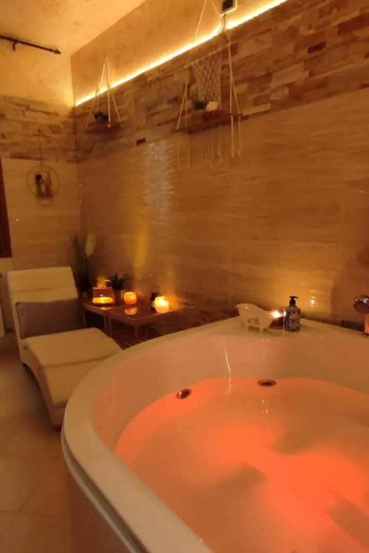 Suite Haven In Venice With Private Spa Apartment
