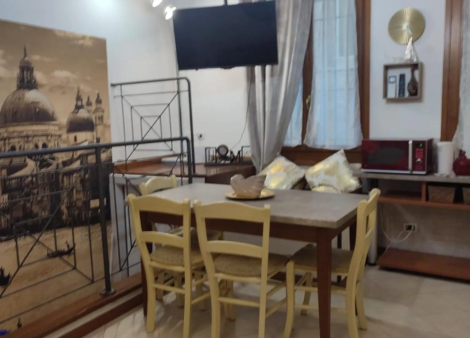 Suite Haven In Venice With Private Spa Italy