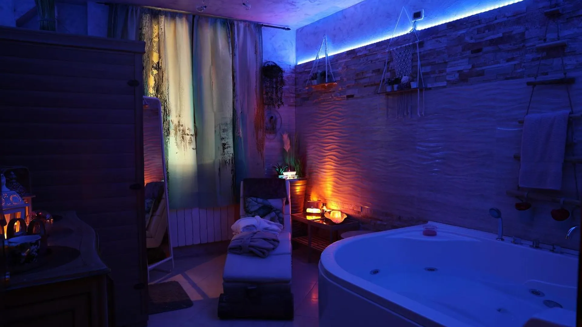 Suite Haven In Venice With Private Spa Italy